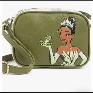 Dani by Danielle Nicole Disney tiana crossbody